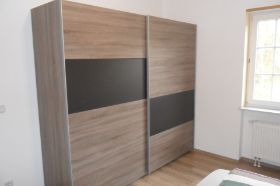 Schlafzimmerschrank.JPG